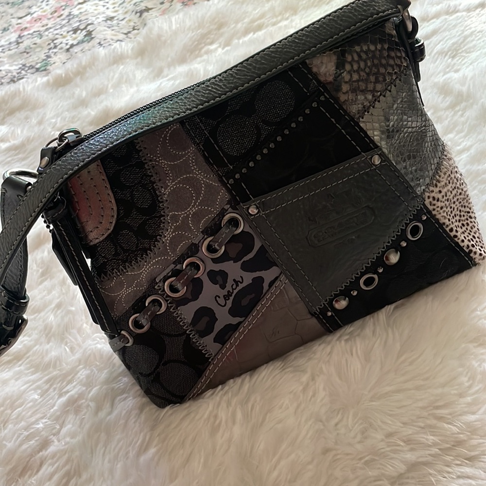 Y2K Mini Coach Patchwork Purse - Picture 10 of 16